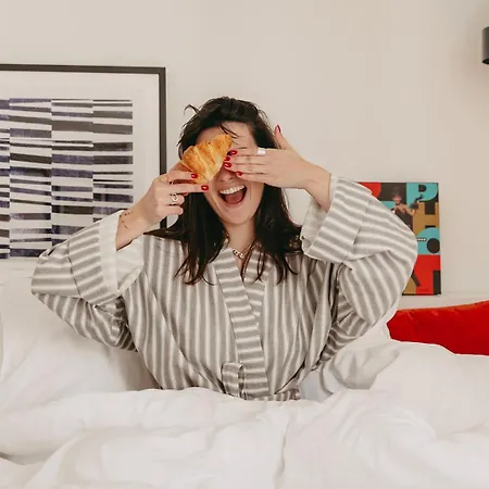 Maison Elle Hotel 4*