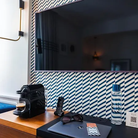 Maison Elle Ξενοδοχείο