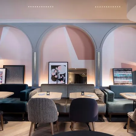 ホテル Maison Elle パリ