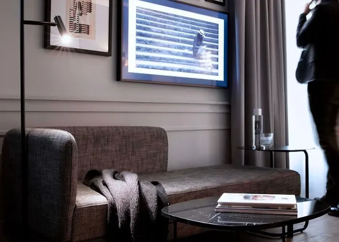 Hotel Maison Elle Paris