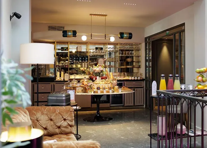 Maison Elle ホテル 4*